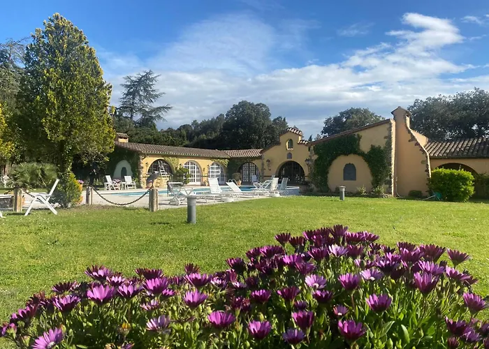 Bosque Apartman Girona